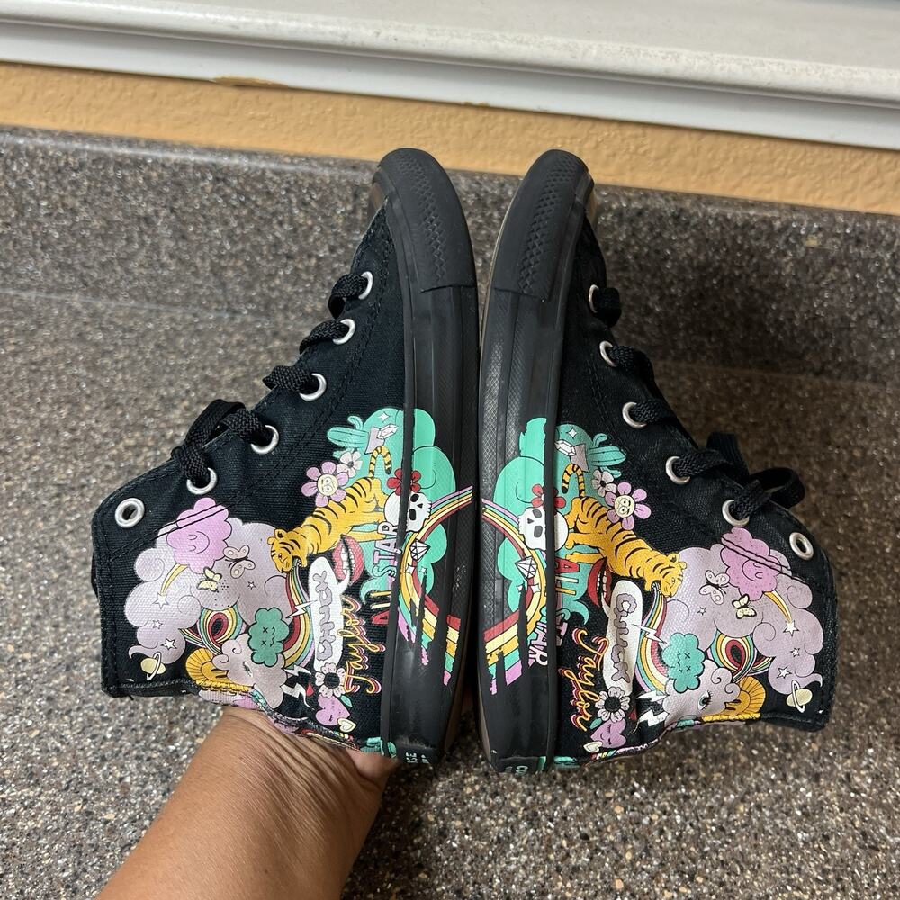 Converse All Star Kids Youth Size 1 Black Doodle-Style Canvas High Top Sneakers